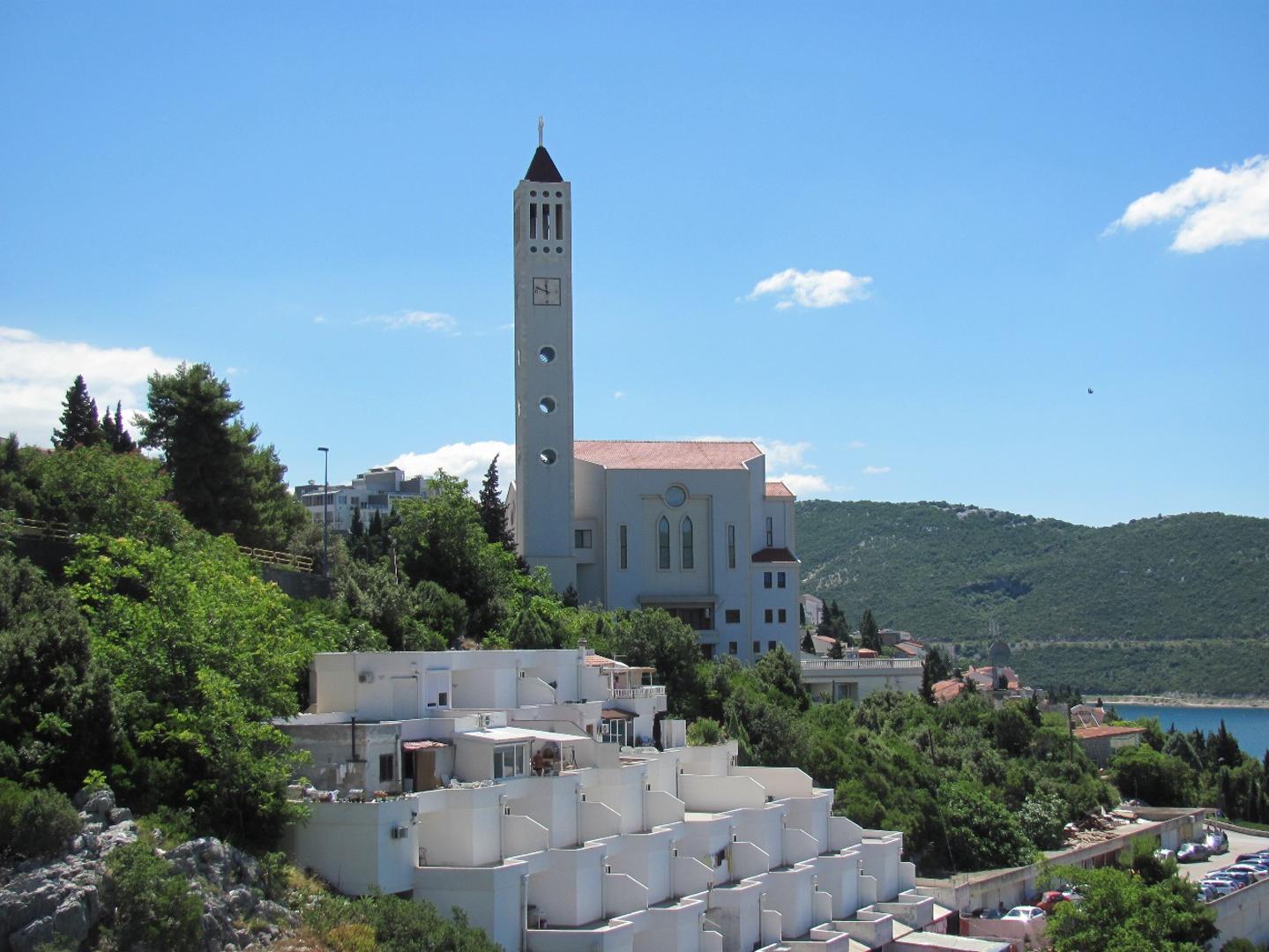 Svećenici u Neumu zaraženi koronavirusom