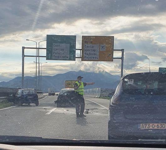 Policija na mjestu nesreće - Avaz