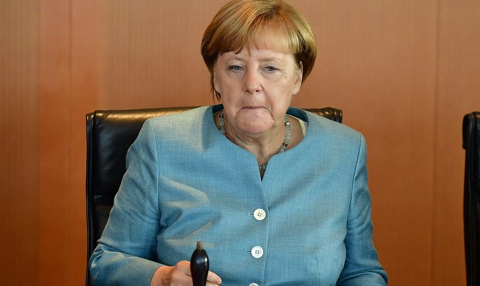 Angela Merkel - Avaz