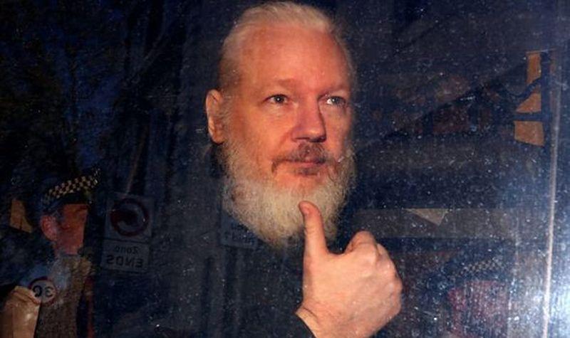 Julian Assange - Avaz