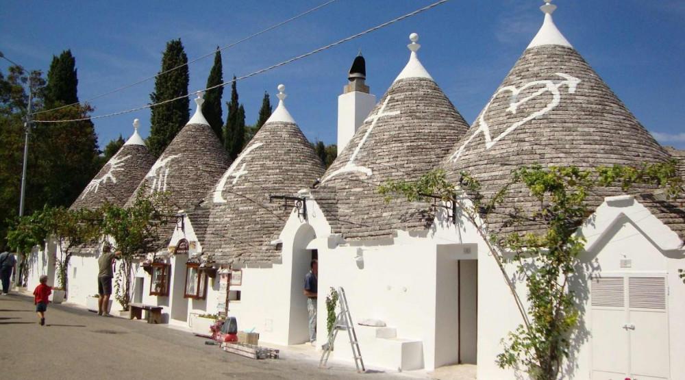 Njegov zaštitni znak su takozvane trulli kućice - Avaz