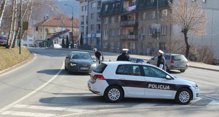 Zatekao zaraženog kako hoda cestom - Avaz