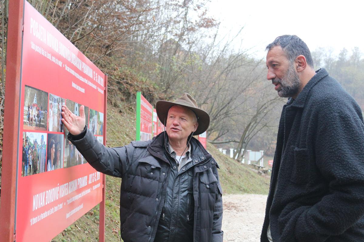 Vlade Divac u posjeti piramidama u Visokom - Avaz