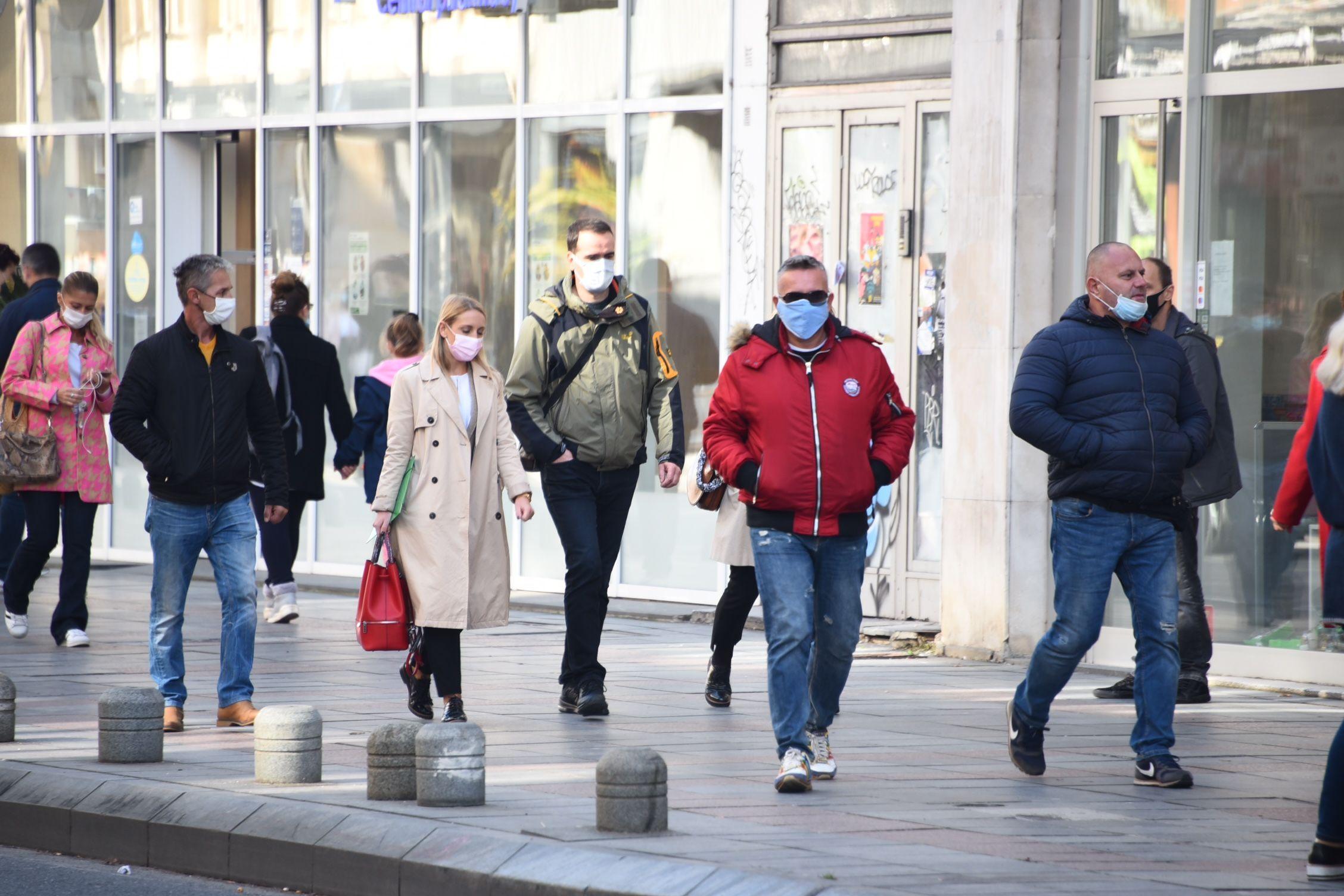 Broj novoinficiranih, ali i umrlih i dalje je ogroman - Avaz