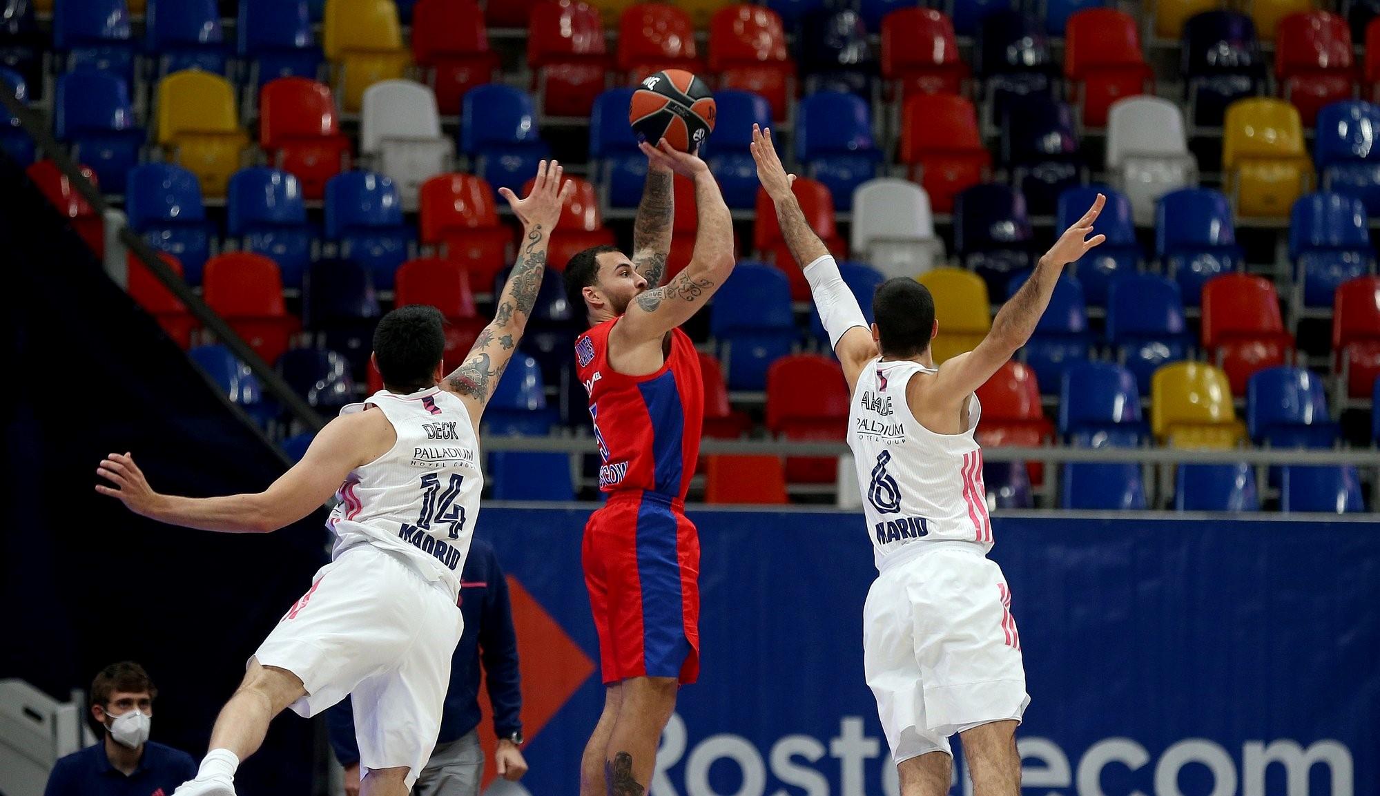 CSKA trojkom Džejmsa u samom finišu srušio Real