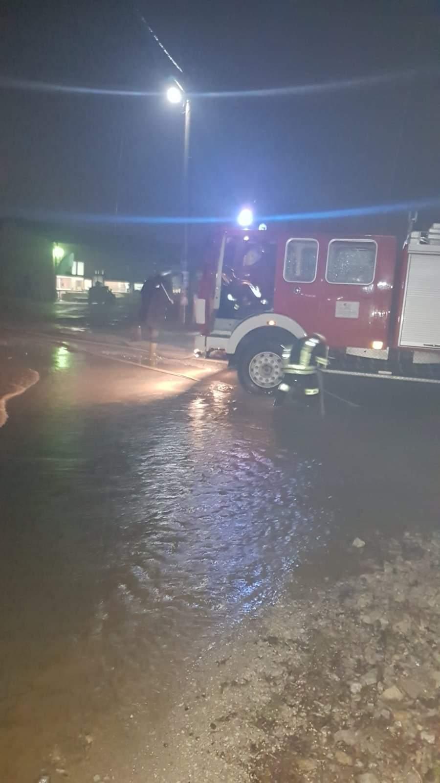 Poplavilo mjesto Karadže kod Bugojna - Avaz