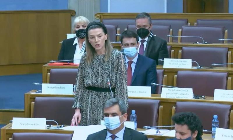 Kenana Strujić-Harbić poručila Krivokapiću: Srebrenica je najvažnija riječ u jeziku Bošnjaka