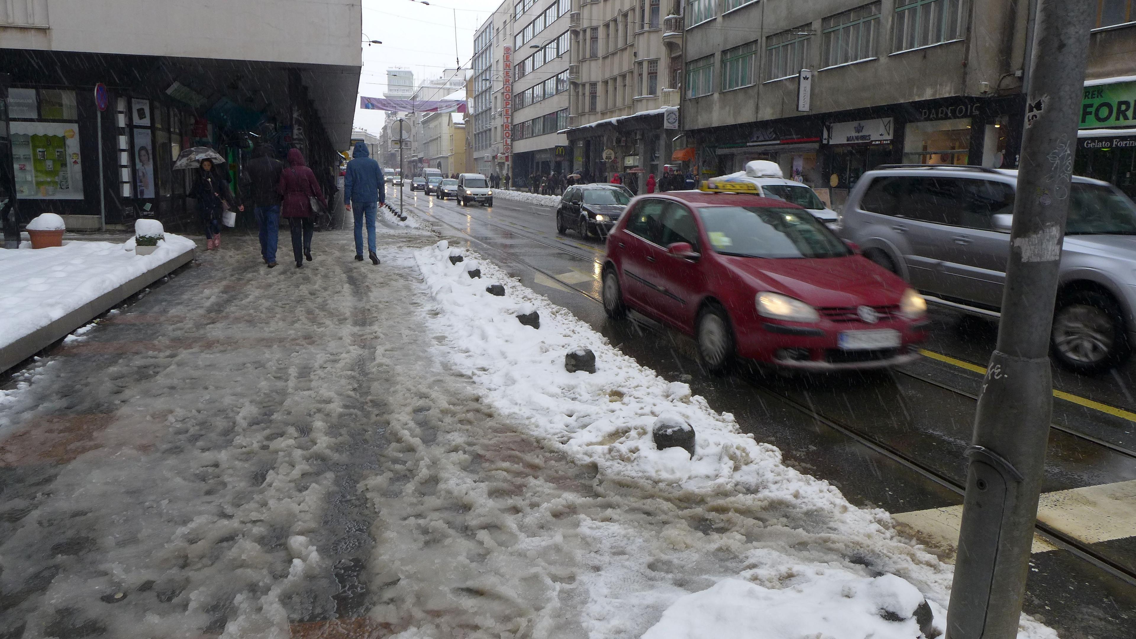 I sutra povremeno sa slabim snijegom - Avaz