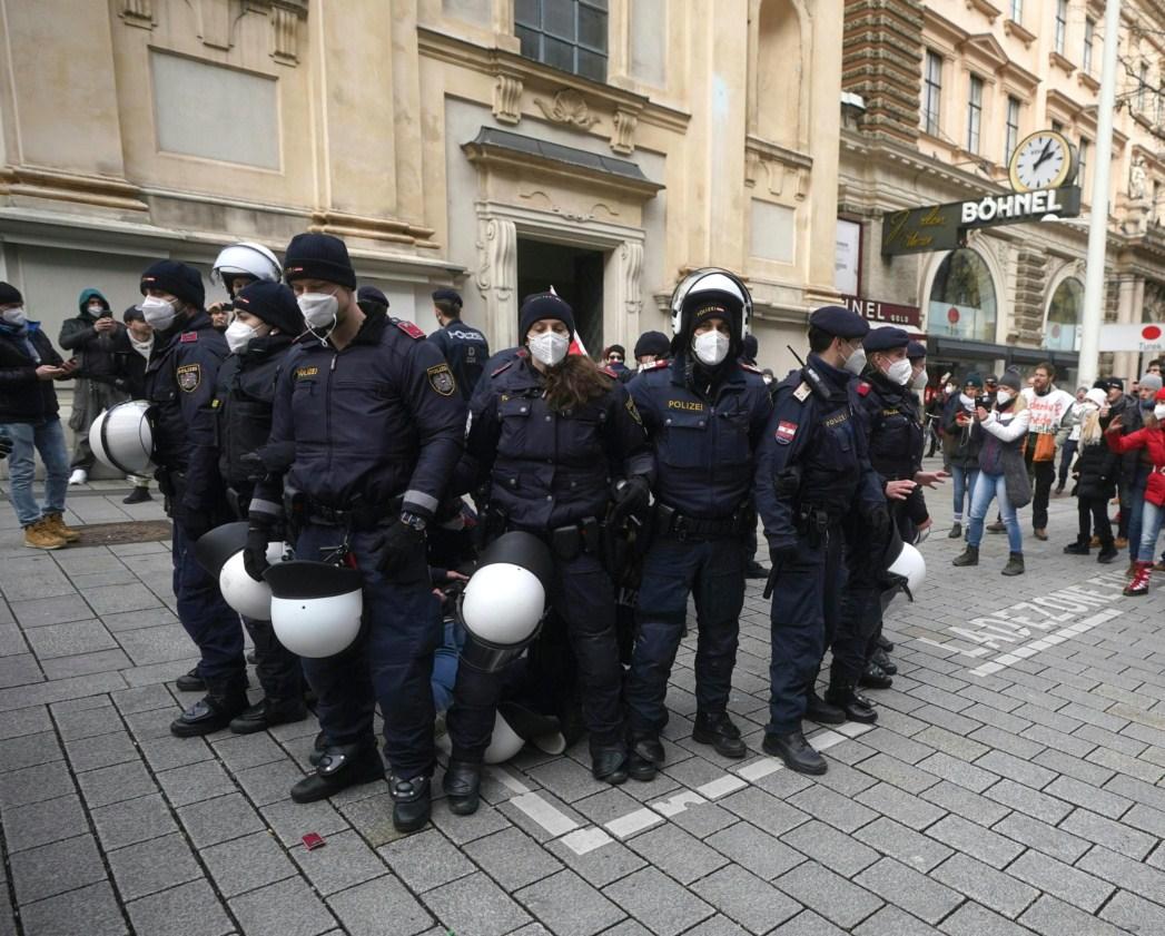 Austrija stavila 96 stranaca u karantin zbog nezakonitog skijaškog odmora