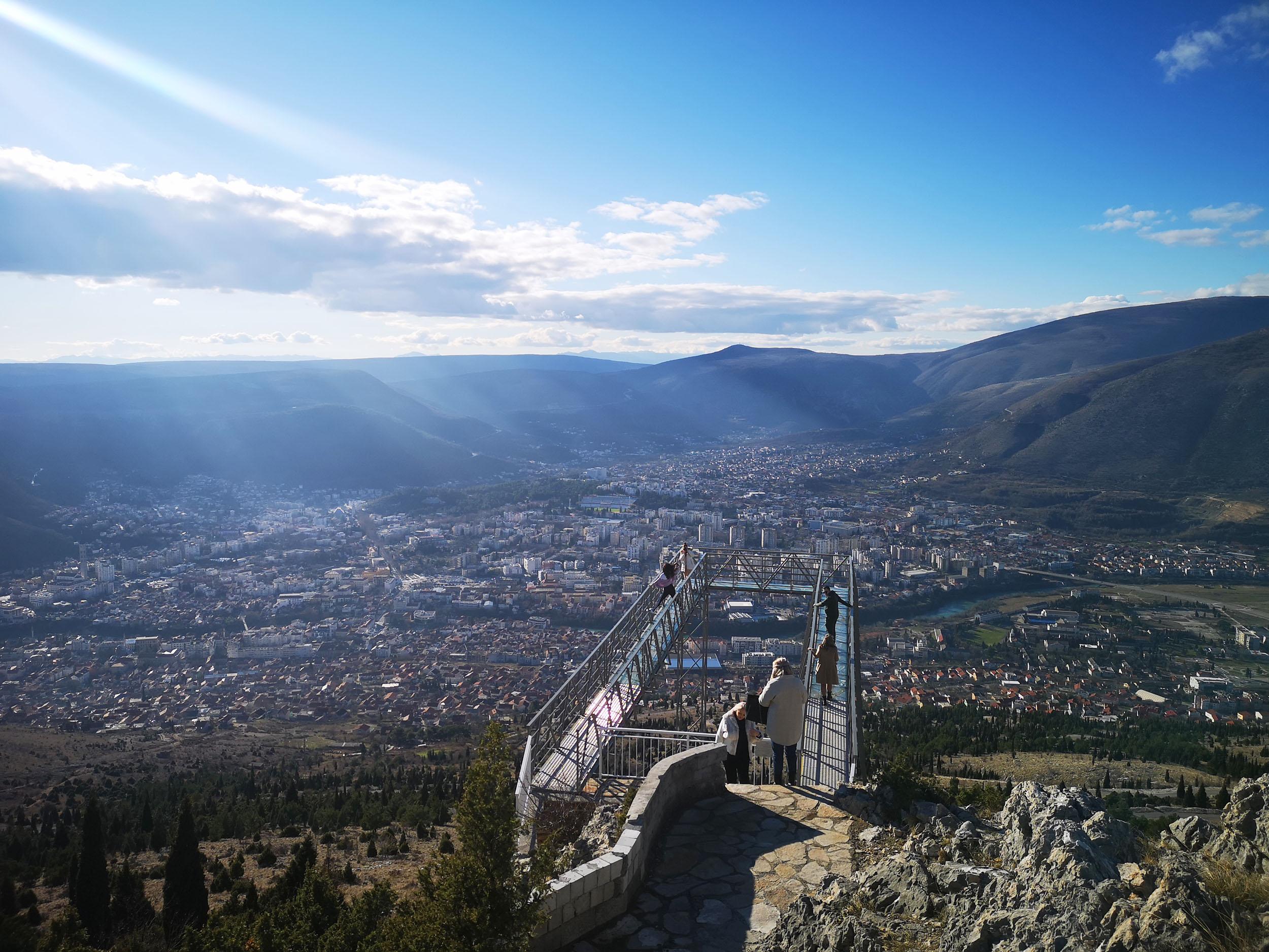 Mostarski "Skywalk" privlači pažnju - Avaz