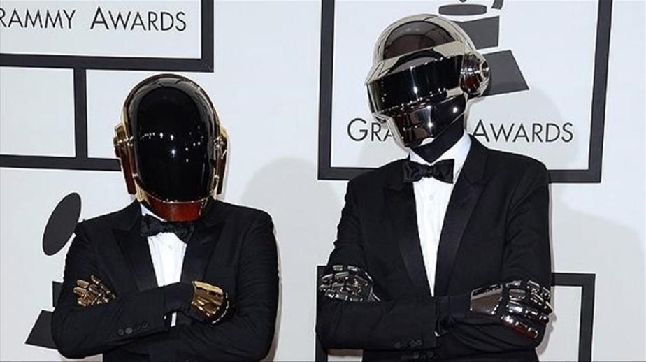 Thomas Bangalter and Guy-Manuel de Homem-Christo made the announcement in a highly stylized video titled "Epilogue" - Avaz