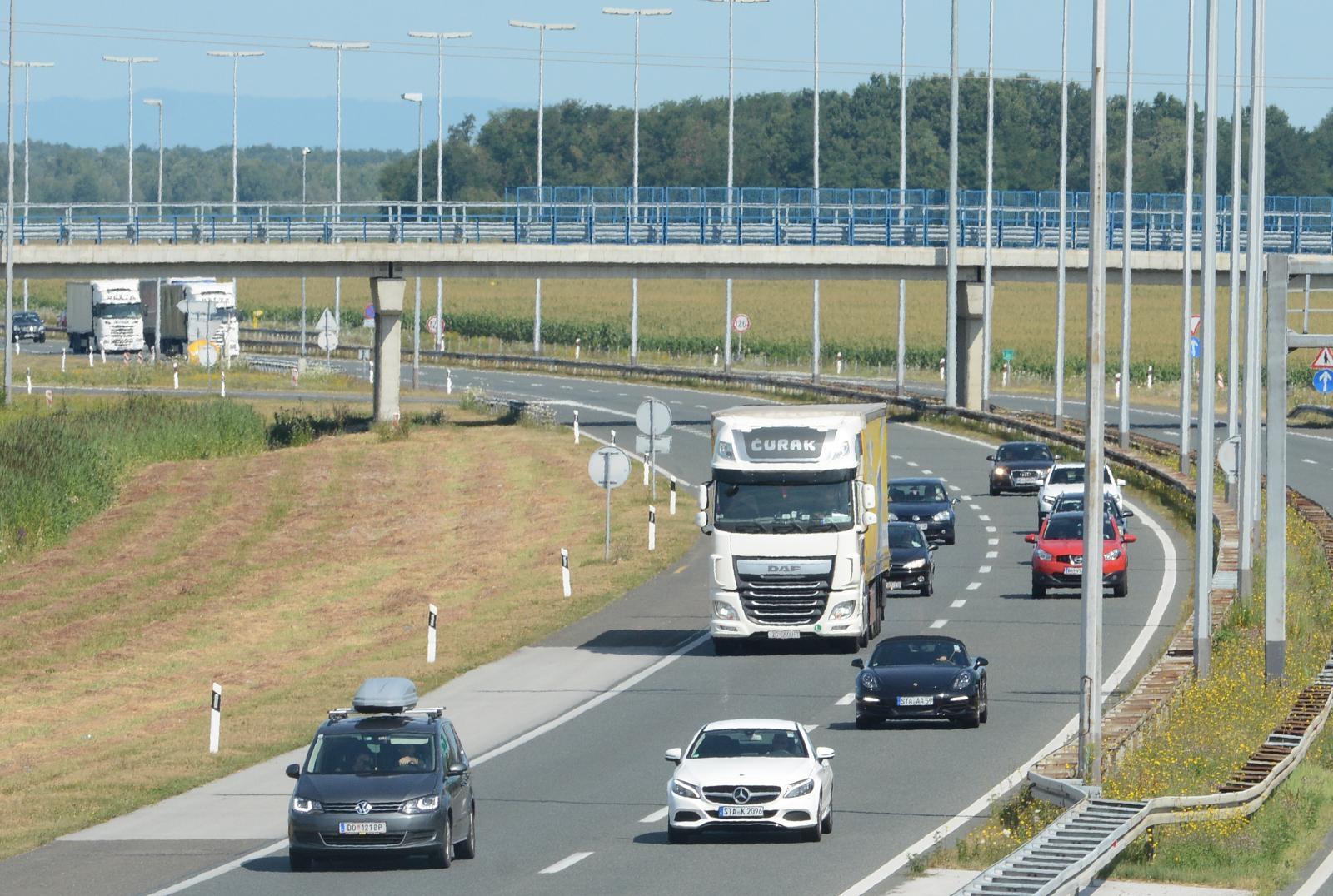 Frekvencija vozila je slabog do umjerenog intenziteta - Avaz