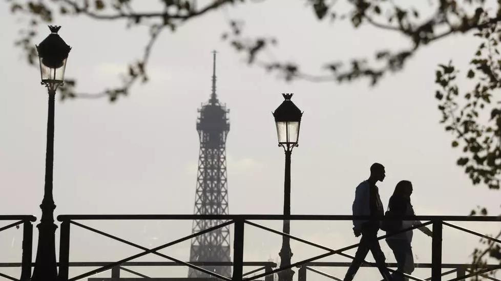 France to ease curfew, travel limits on May 2nd