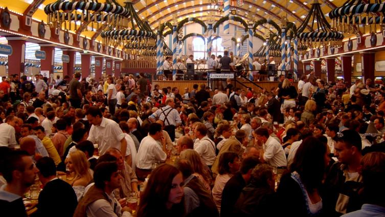 Otkazan Oktoberfest - Avaz