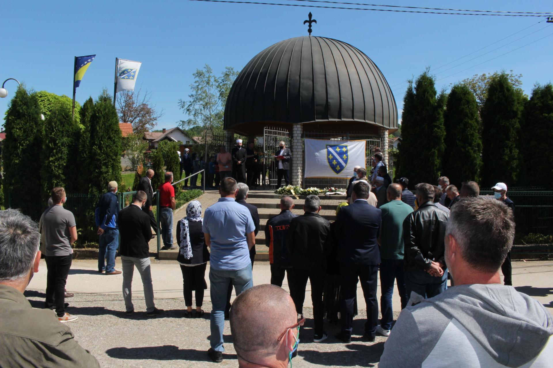 = U šehidskom Turbetu ispisana imena 106 stradali Grapšćana - Avaz