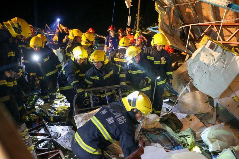 Crni bilans žrtava rušilačkog tornada u Kini: Najmanje 10 mrtvih, 300 povrijeđenih