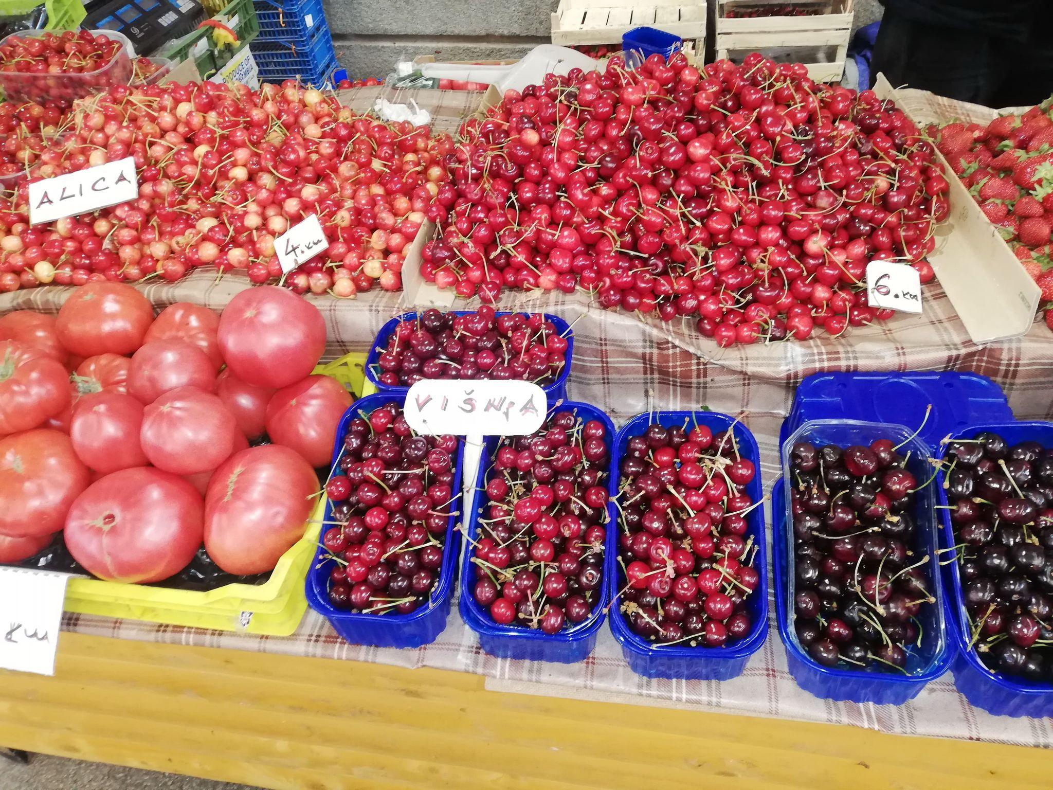 Različite cijene na sarajevskim pijacama - Avaz