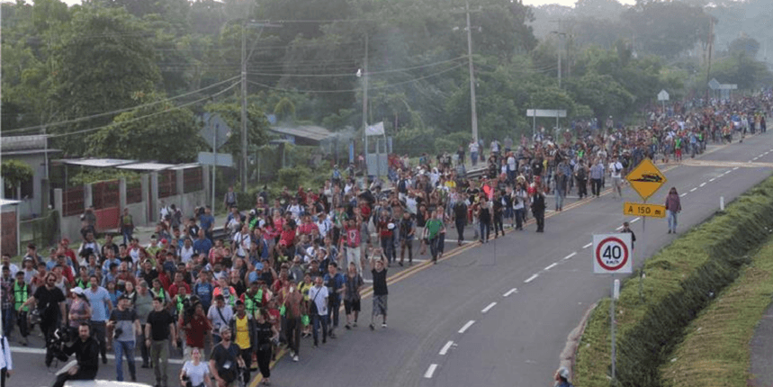 Kamala Heris poručila migrantima da ne dolaze u SAD - Avaz