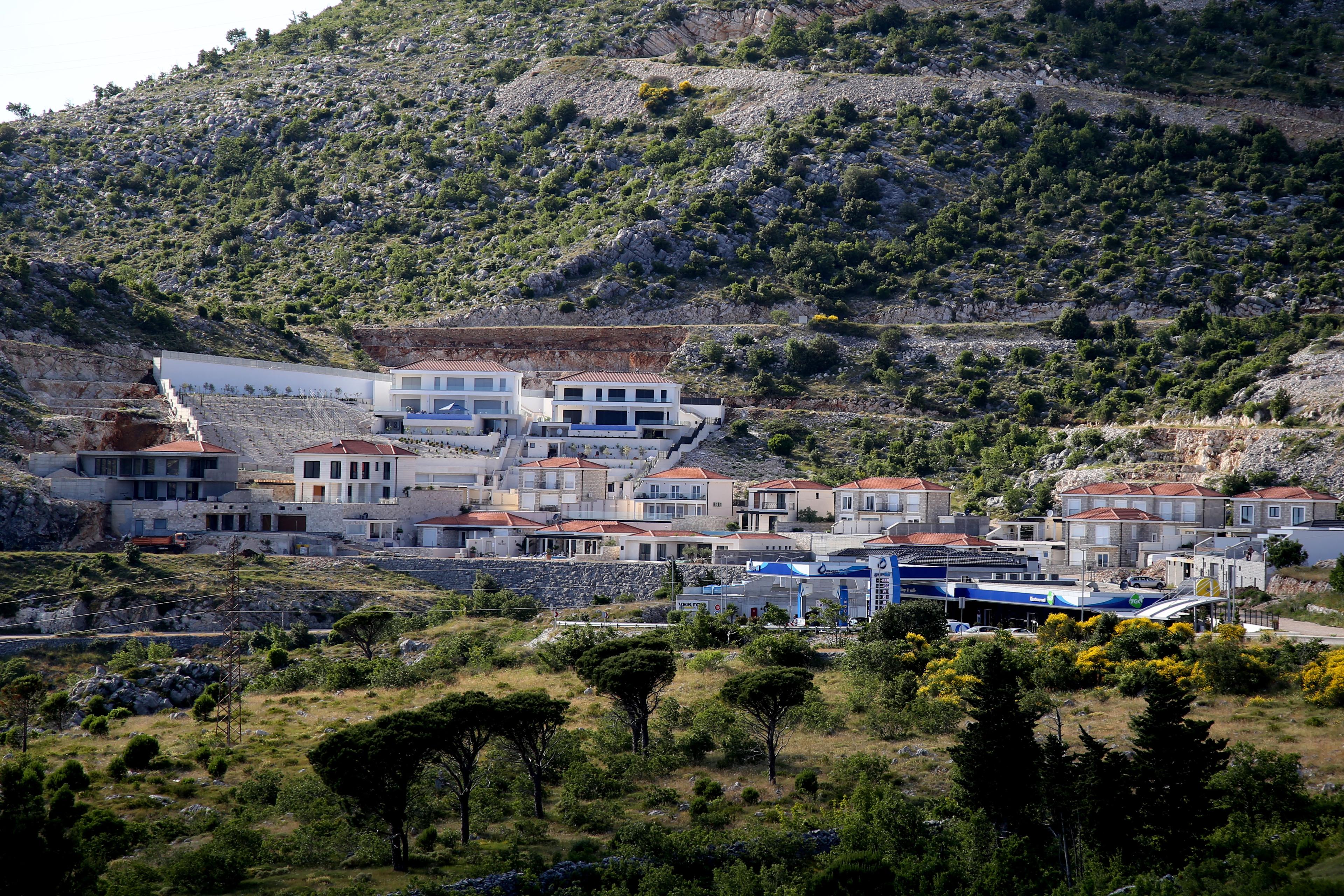 S Ivanice, ’hercegovačkog Beverli Hilsa’, Jadran kao na dlanu