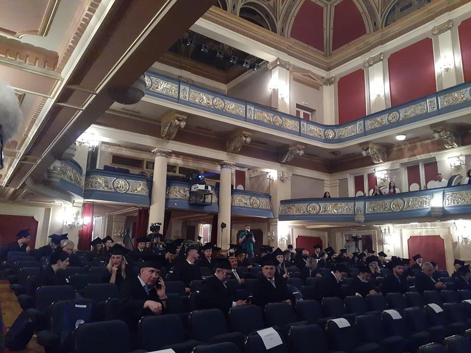 Ceremonija provomiranja na čast 71 kandidata doktora nauka - Avaz