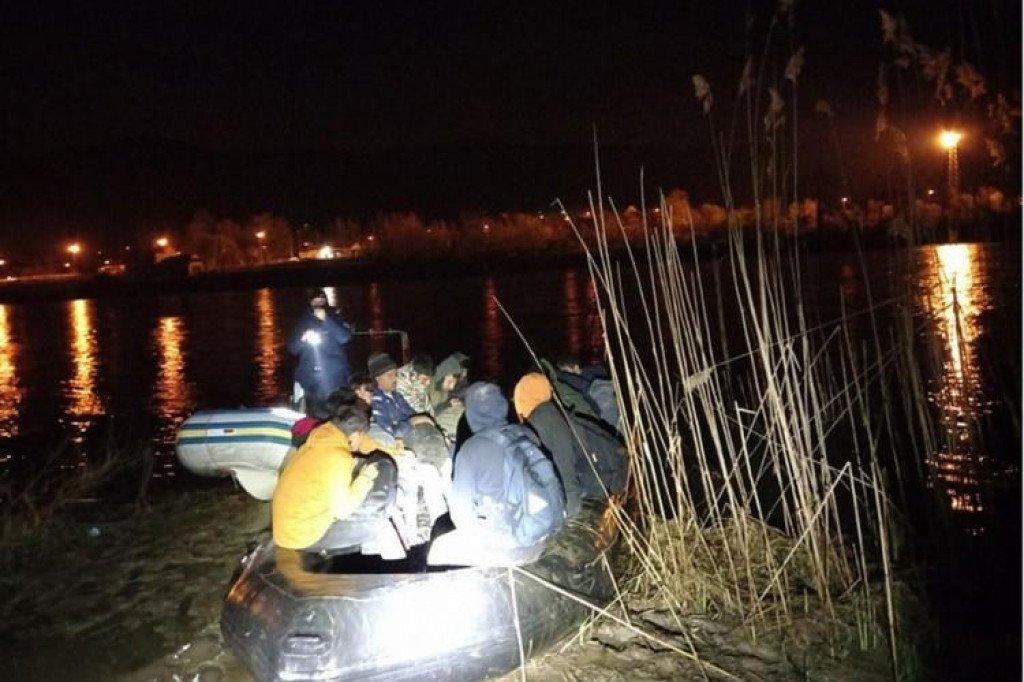 Osumnjičenog u čamcu zatekla policija - Avaz