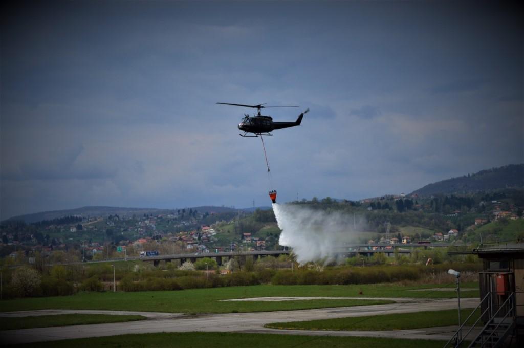 Helikopter OS BiH - Avaz