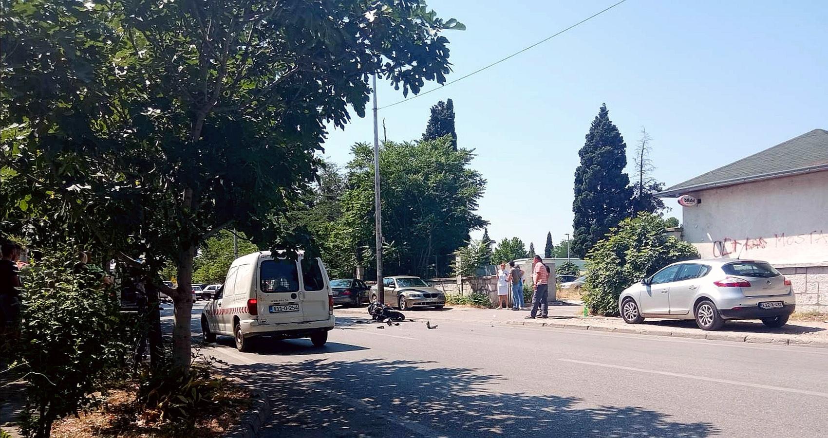 Povrijeđeni prevezeni u bolnicu - Avaz