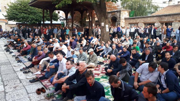 Bajram-namaz će se klanjati u utorak u 6 sati