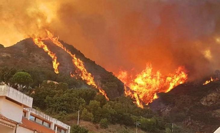 Vatrogasci imali 800 intervencija tokom vikenda, požari većinom na jugu