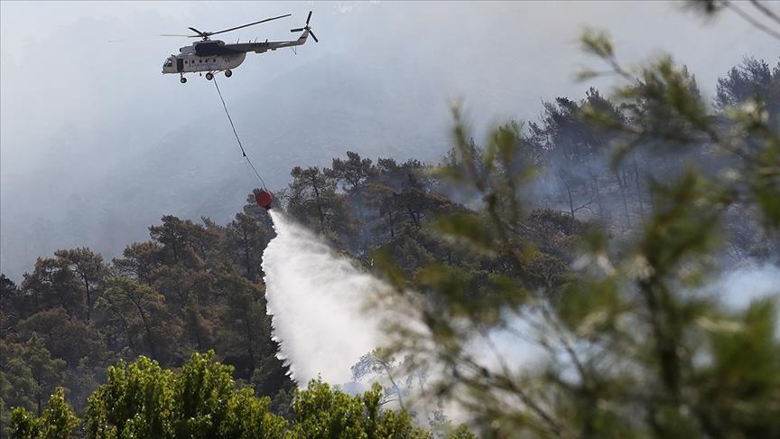 A total of 16 aircraft, nine drones, 51 helicopters, one unmanned helicopter, 850 water sprinklers, and 150 construction machines have been used to tackle the fires - Avaz