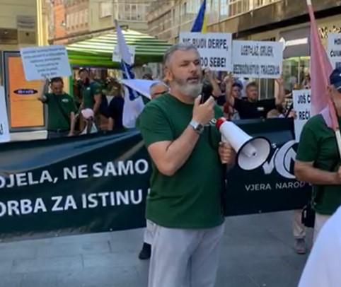 Protesti ispred Vječne vatre - Avaz