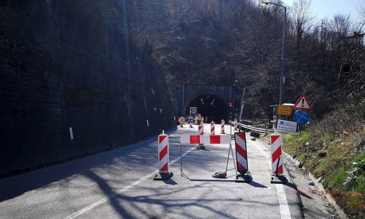 Od sutra ponovo naizmjeničan promet vozila kroz tunel Crnaja