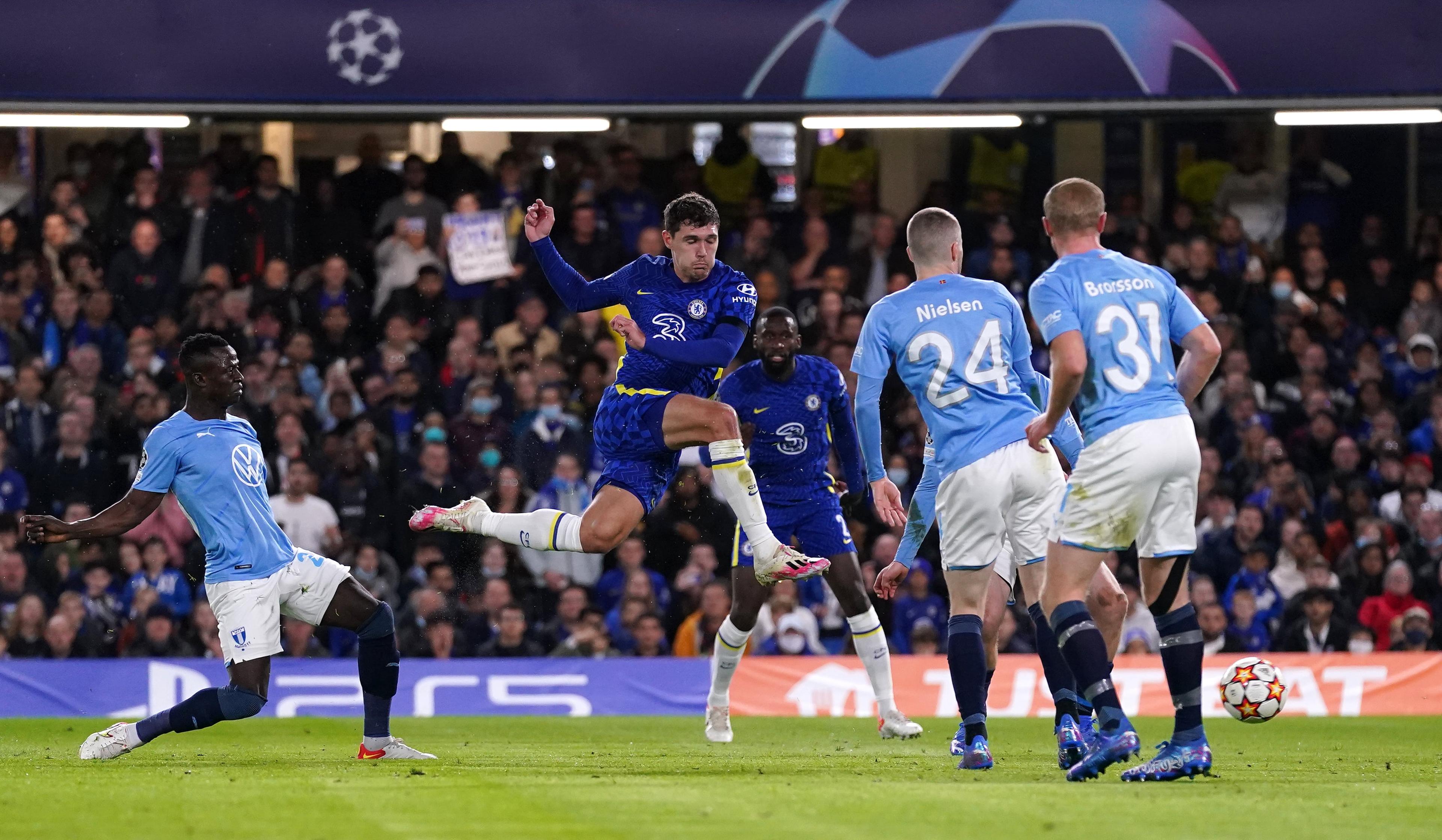 Trenutak kada je Kristijansen pogodio za 1:0 - Avaz