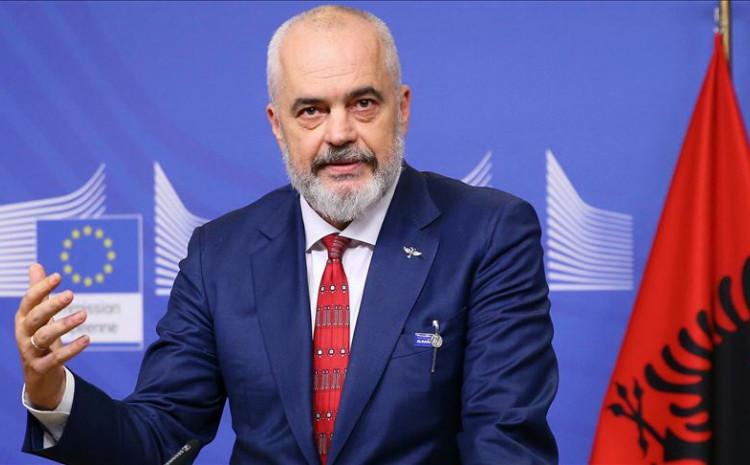 Albanski premijer Edi Rama - Avaz