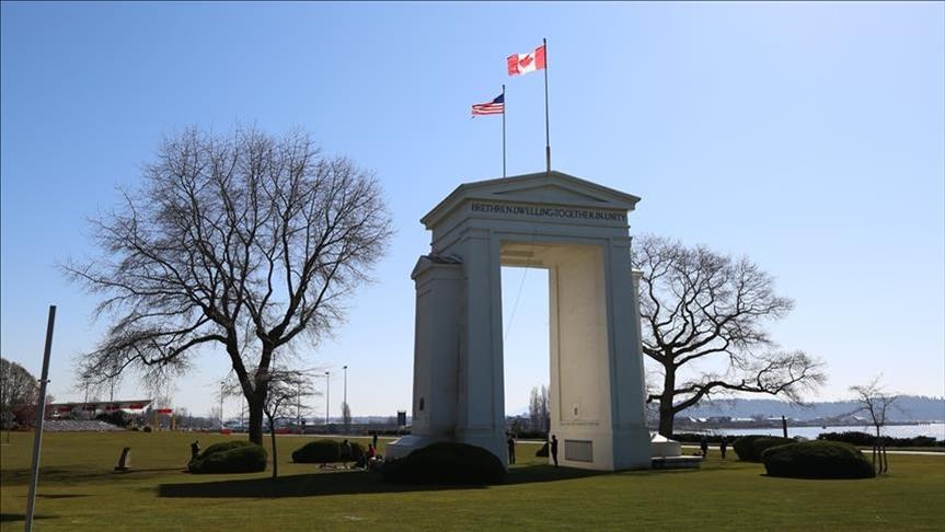 US-Canada border opens after 20 months