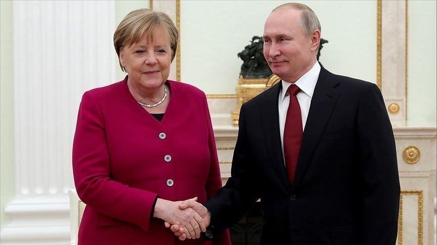 Merkel i Putin s jednog od prethodnih sastanaka - Avaz