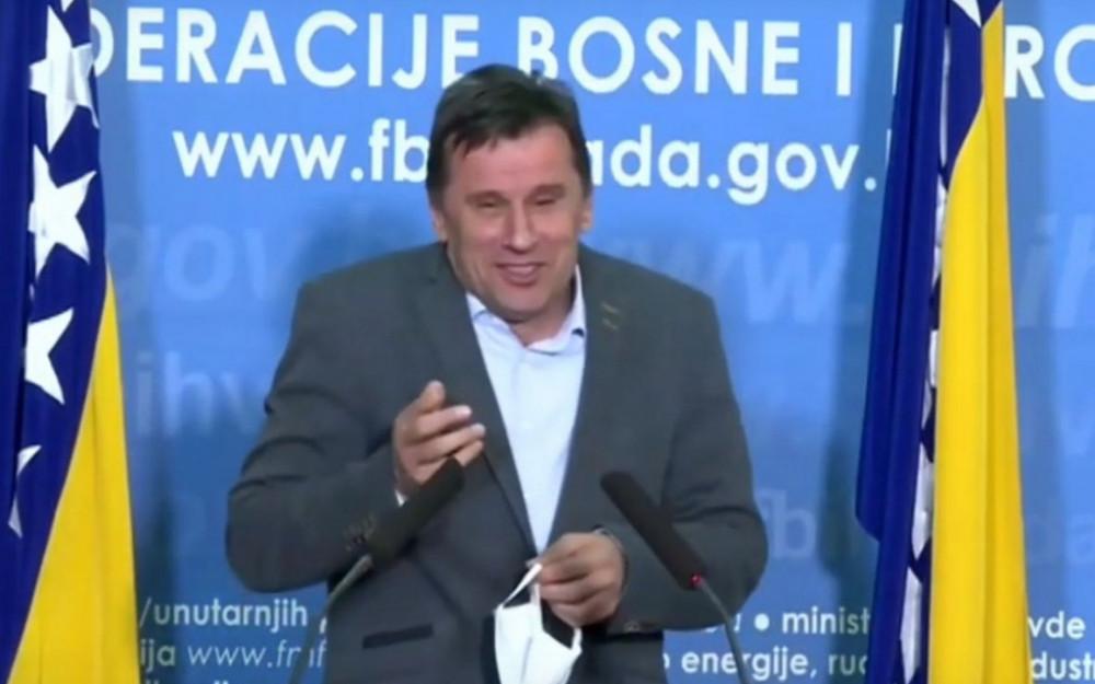 Vlada Federacije uvodi porez na porodično naslijeđe, štednju, čak i pomoć poslodavca radniku