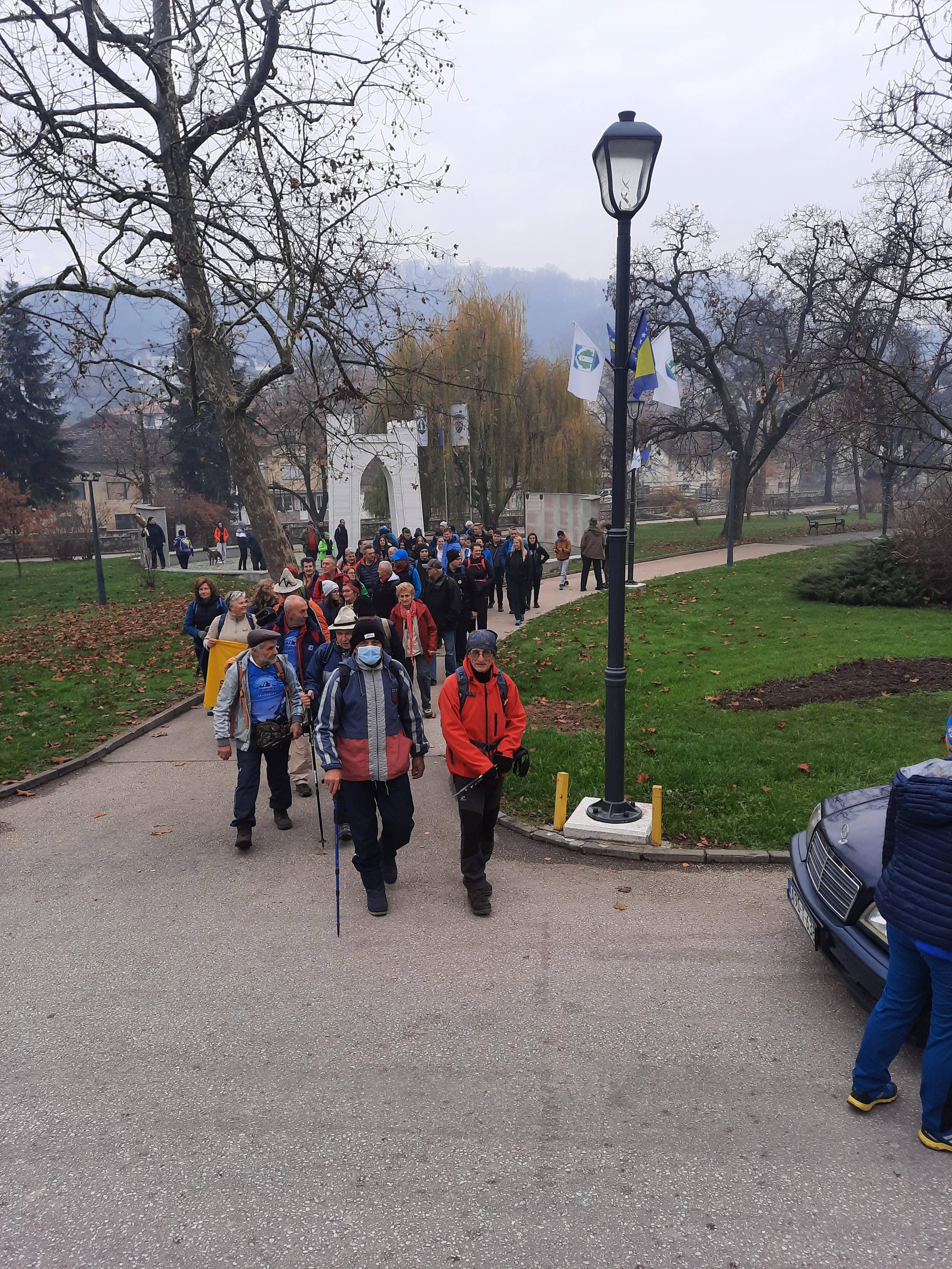 Obilježen Dan državnosti BiH u Gračanici tradicionalnom šetnjom "Moja domovina, moj ponos"