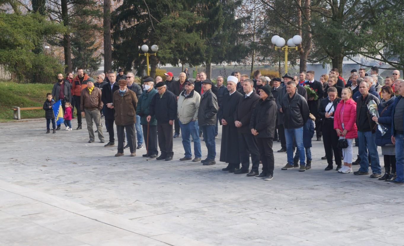 U Zavidovićima obilježen Dan državnosti - Avaz