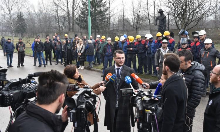 Dok očekuju poskupljenje struje od čak 350 posto radnici i privrednici organizirali štrajk upozorenja