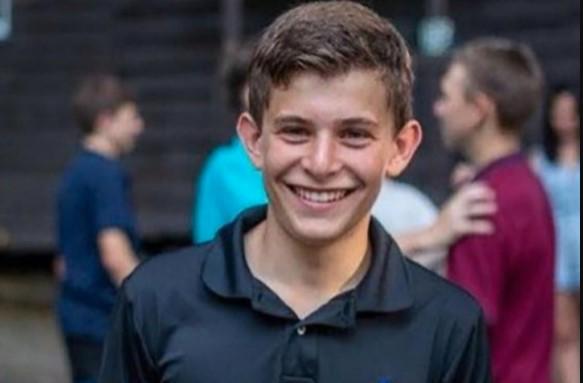 Velika tragedija u SAD-u: Tokom utakmice smrtno stradao 16-godišnji hokejaš