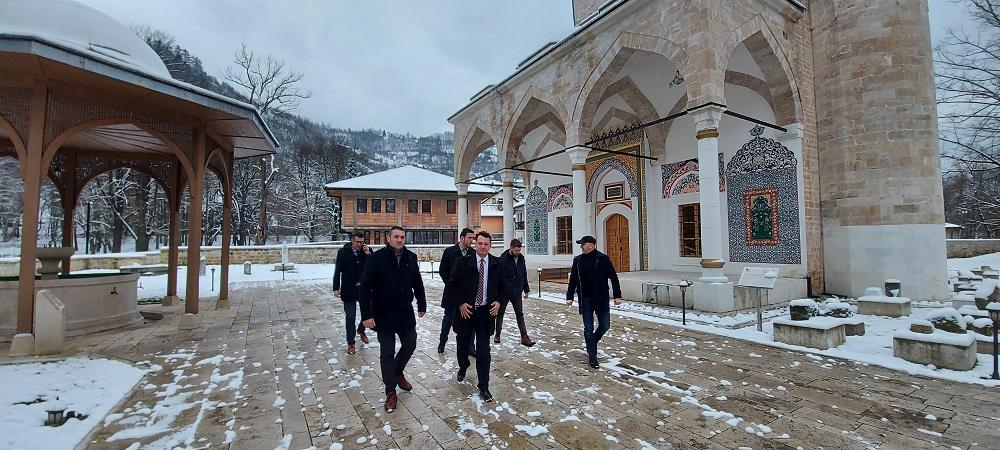 Potpredsjednik SBB-a Admir Čavka s članovima Saveza u posjeti Foči - Avaz