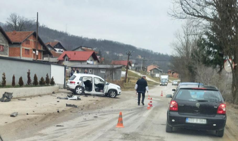 Policijski službenici su izašli na teren gdje su izvršili uviđaj - Avaz