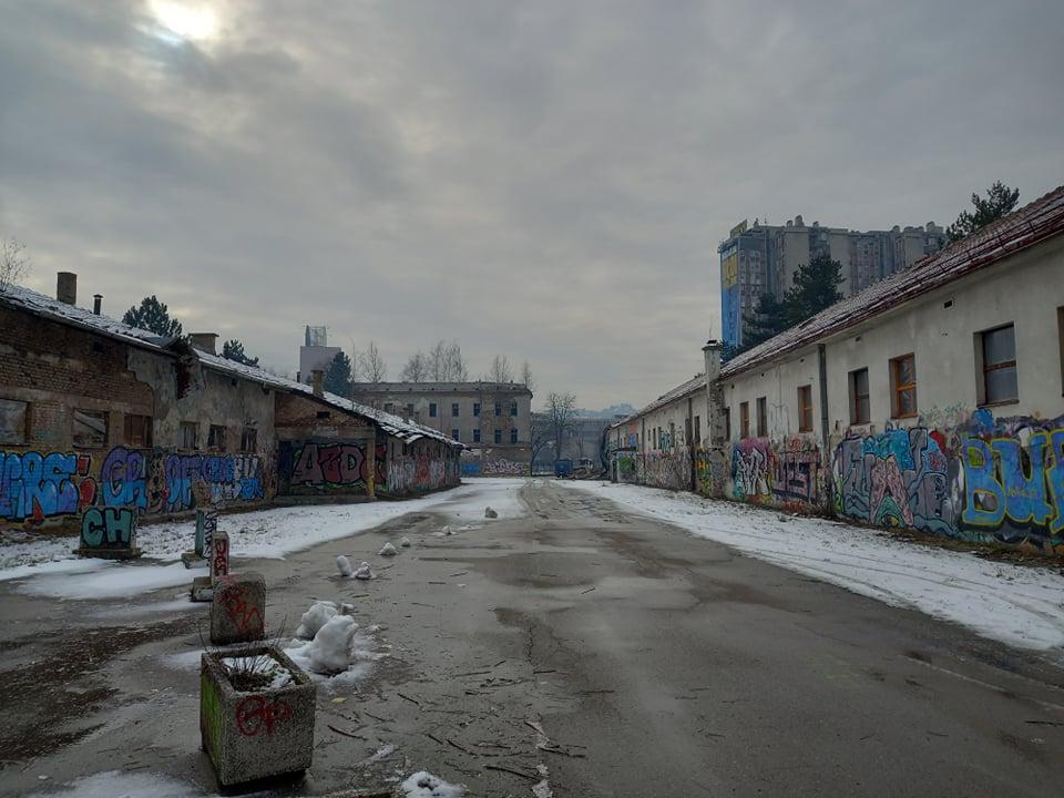 Počelo rušenje objekta u Kampusu - Avaz