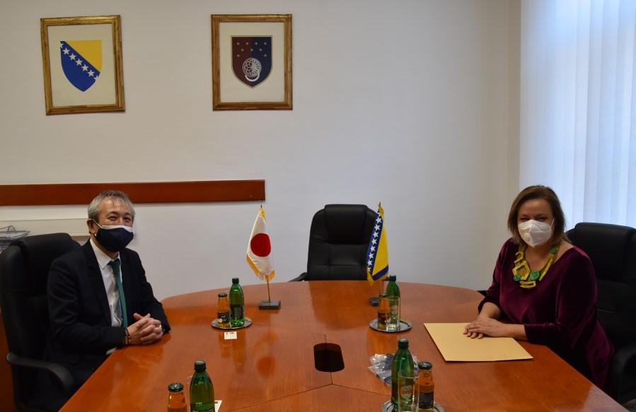 Ministrica Nikolić sastala se s ambasadorom Japana u BiH