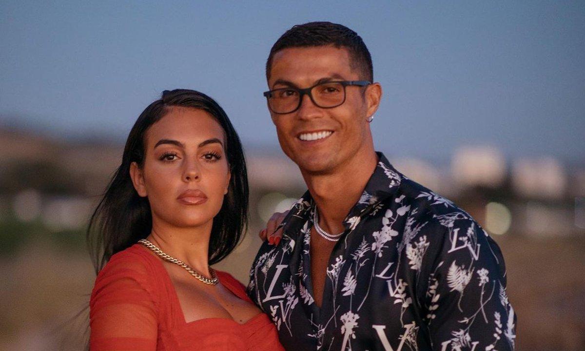 Georgina Rodriguez i Kristijano Ronaldo - Avaz