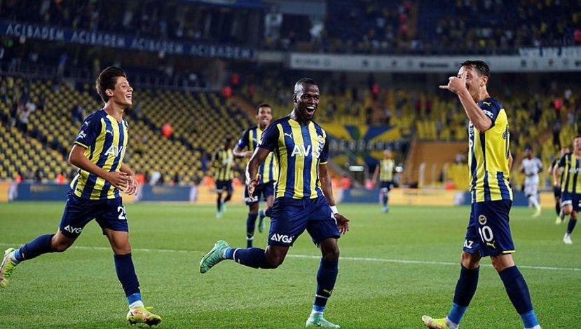 Fenerbahče je imao turbulentnu sezonu - Avaz