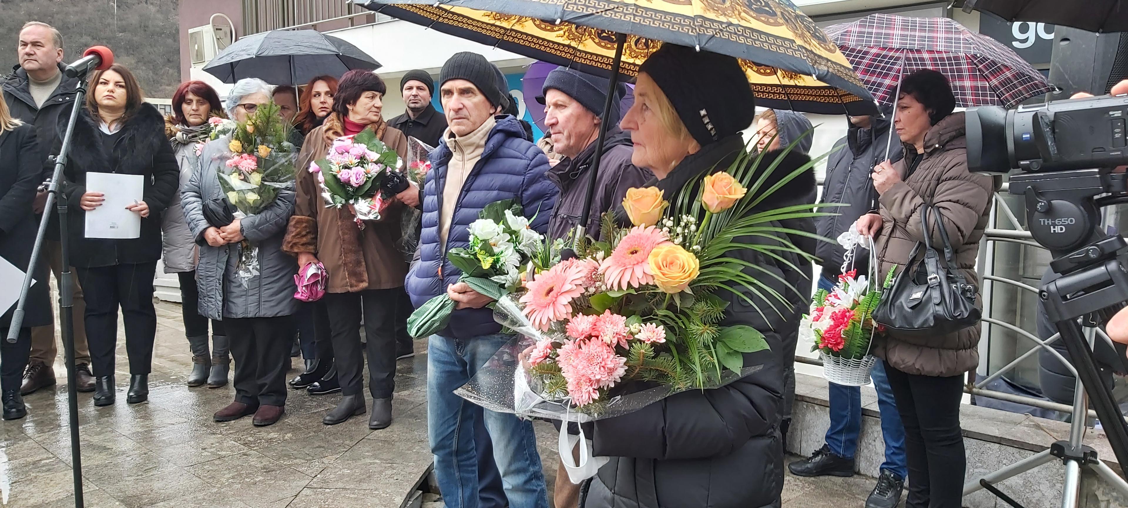 Članovi porodica godinama čekaju pravdu - Avaz