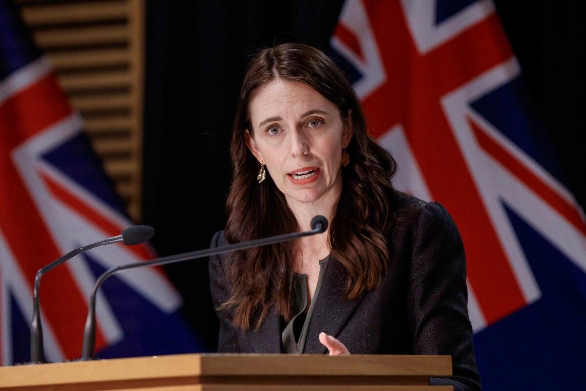 Jacinda Ardern - Avaz