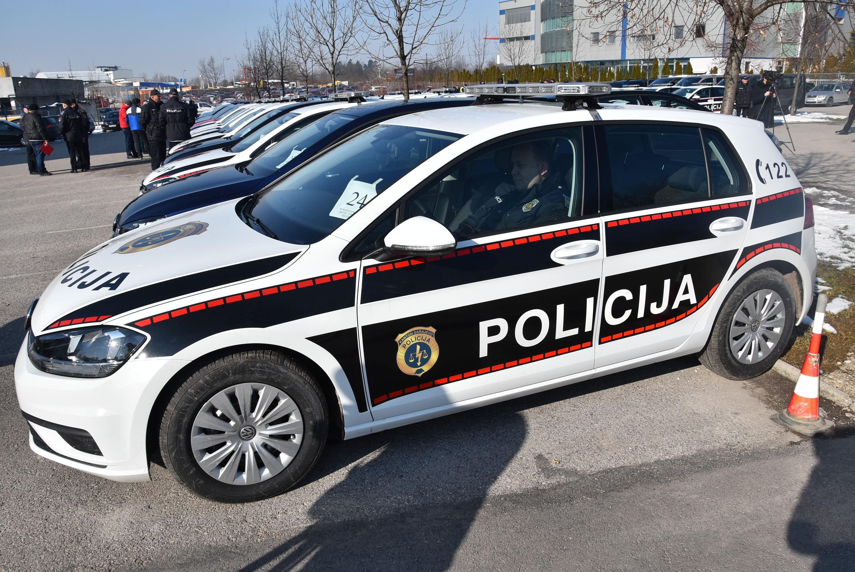 Reagirala policija - Avaz